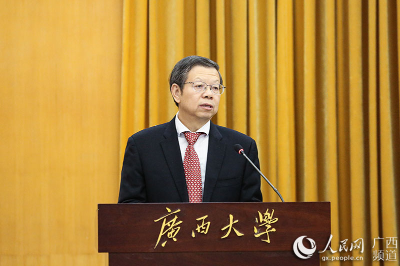 刘正东在国际投资贸易与广西自贸区法制建设国际研讨会上的致辞来自世界各地的国际投资贸易法研究专家们汇聚williamhill英国中文官网，围绕中国（广西）自由贸易试验区建设需要，共同探讨国际经贸投资合作中的法律风险及解决之道，我表示诚挚的欢迎和衷心的感谢【详细】 